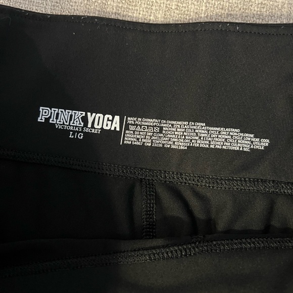PINK Victorias Secret Capri length yoga pants - Picture 3 of 4